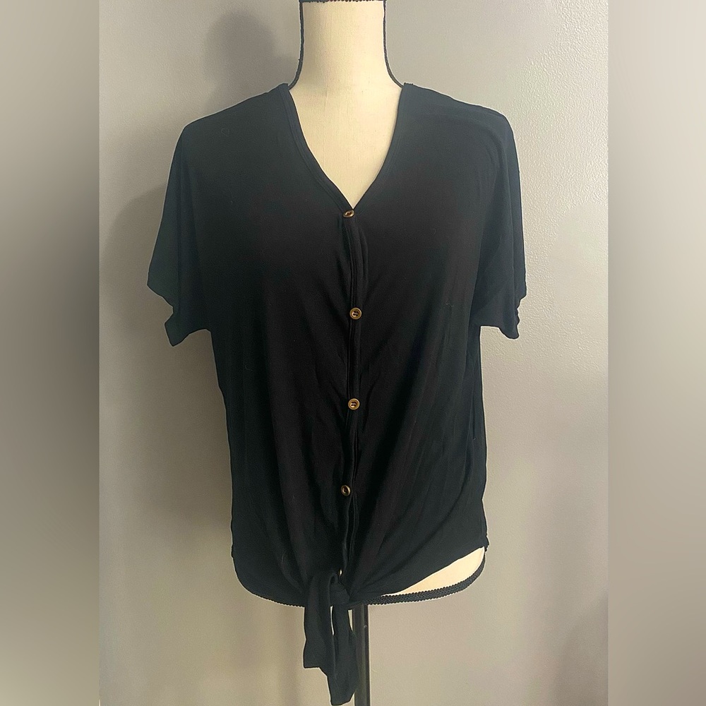 Iuga short sleeve top